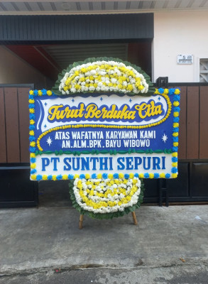 Papan Bunga Duka di Manggeng