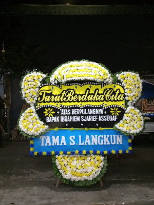 Papan Bunga Duka di Manggeng